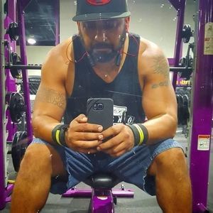 Meet your Posher, Juan